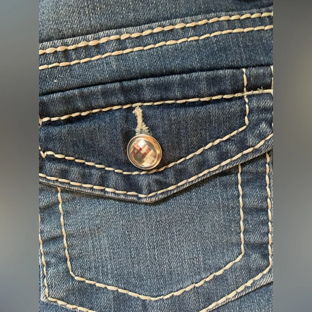 Like New! Xhilaration Girls Blue Jean Shorts Size 10/12 - Picture 4 of 7